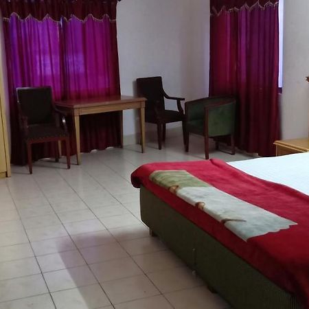 The Regency Hotel Дибругар Екстериор снимка